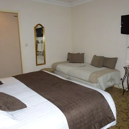 Hotell Petit Palais 4*