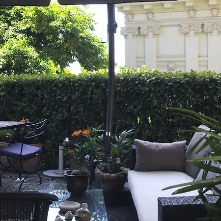 Hotel Petit Palais