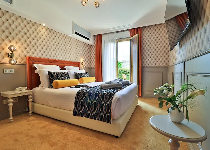 Petit Palais 4* ニース